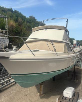 Caribbean 26  Flybridge – 2x MerCruiser 4.3 - 8m