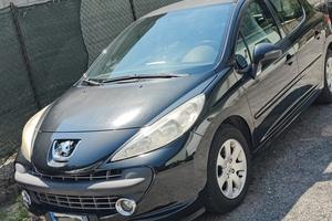  Peugeot 207 1.4 HDi 68CV  5p(neo patentati)