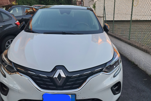 Captur full hybrid 145 cv