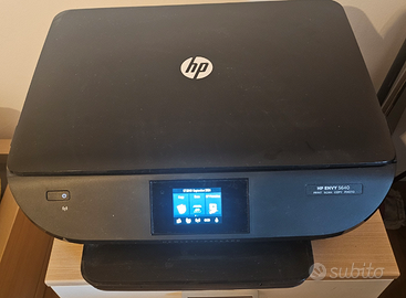 Stampante multifunzione HP ENVY 5640