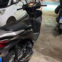 Scooter honda sh 150 2021