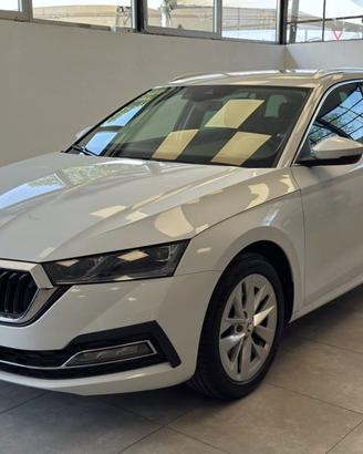 SKODA Octavia 2.0 TDI 116CV DSG *GANCIO TRAINO*U
