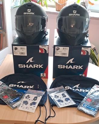 2 caschi SHARK D - SKwal 2