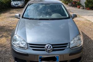 Volkswagen Golf 5 - 1.6 102 CV + Metano