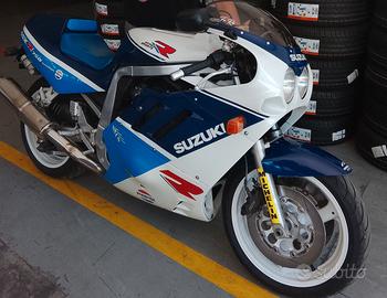 GSX R 750 anno 1990