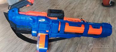 Nerf Elite Titan CS-50 - Mitragliatore Automatico