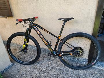 MTB carbon boost tg S xt 12 v  Fox s.c.Torpado