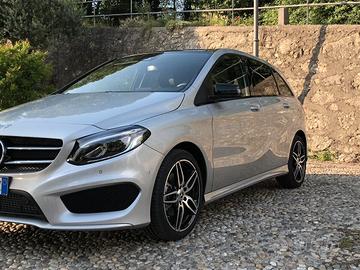 Ricambi per Mercedes classe b w246 restyling anno 