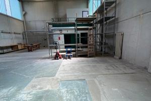 Capannone/Magazzino a Olginate