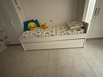 Letto cameretta-fasciatoio-portagiochi o libreria