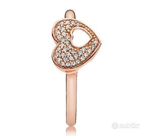 Anello Pandora a cuore con zirconcini 54