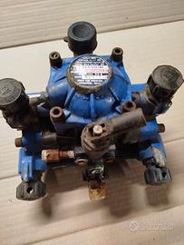 Pompa Bertolini 25s.

Ferma da parecchi anni-- da 