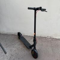 Monopattino Xiaomi Mi Pro 2