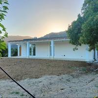 Villino con uliveto a 2 km dal mare di VILLASIMIUS
