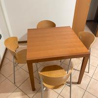 Tavolo quadrato allungabile ciliegio