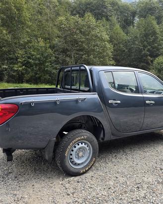 Mitsubishi L200 2.5 DI-D/136CV Club Cab Intense