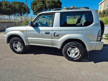 Toyota Land Cruiser 90 (KZJ90) 3.0 TD