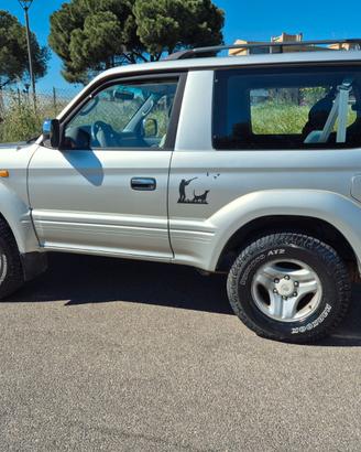 Toyota Land Cruiser 90 (KZJ90) 3.0 TD