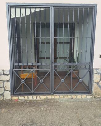 Porta in ferro battuto