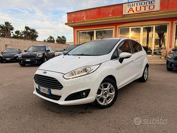 Ford Fiesta 1.5 TDCi 75CV 5 porte Titanium