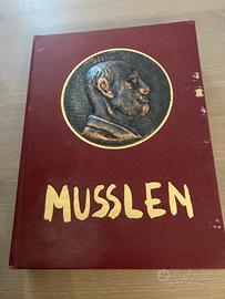 Libro su Mussolini
