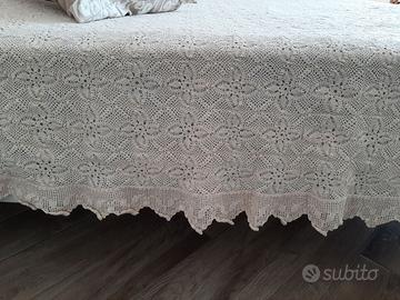 Uncinetto artigianale