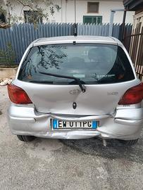 Toyota Yaris 2005