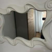 Specchio da parete bianco moderno