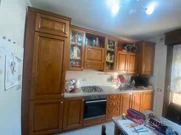CICINA LINEARE IN LEGNO 374 MQ