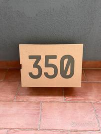 Yeezy Boost 350 V2 Carbel Beluga