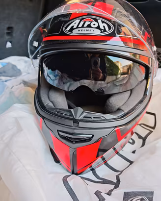 Casco integrale Airoh