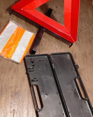 Triangolo Auto Omologato Kit-Gilet Alta visibilità