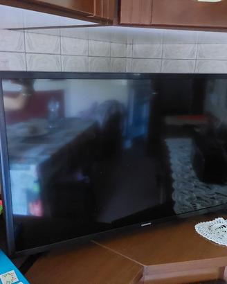 televisione 32 pollici
