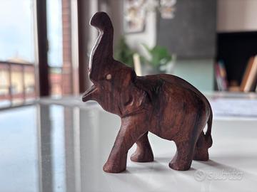 Elefantino in legno Africano