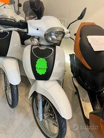 Aprilia Scarabeo 50 4T