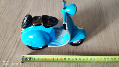 Salvadanaio poliresina moto VESPA