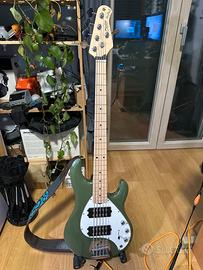 Basso 5 corde Sterling Stingray 5HH subseries