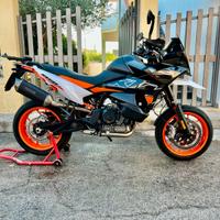KTM 890 smt