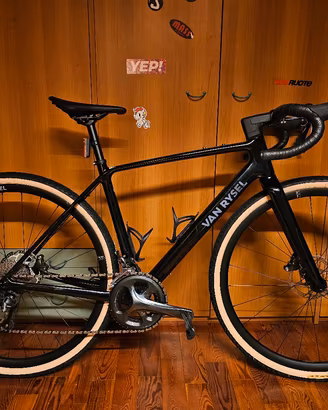gravel in carbonio nuova 2026 van rysel