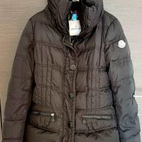 Piumino MONCLER donna originale colore nero