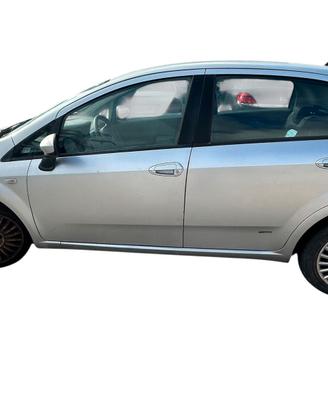 Ricambi Fiat Grande Punto 1.4 Benzina 77 Cv 2005/2