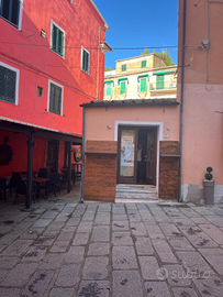 Fondo Commerciale centro storico Porto Azzurro