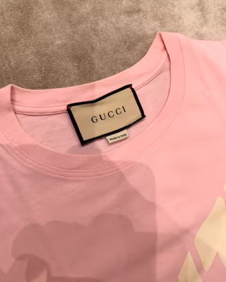 T-shirt Gucci Rosa in Cotone con Grafica Gialla
