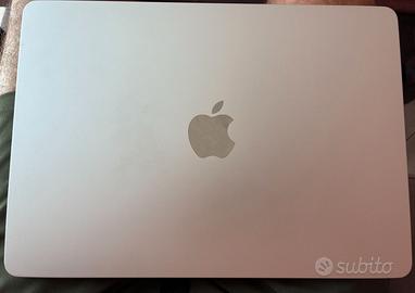 MacBook Air M2- 2022