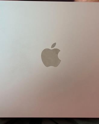 MacBook Air M2- 2022