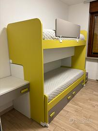 Letto a Castello con Scrivania