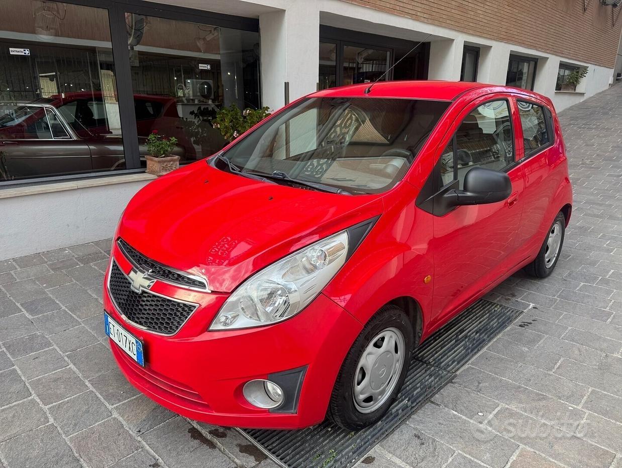 CHEVROLET Spark