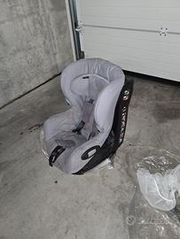 Seggiolino Bebè Confort Axis