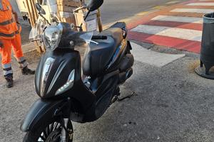 piaggio Beverly  300