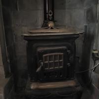 stufa in ghisa a gas old style